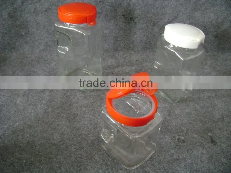 square glass jar with plastic lid