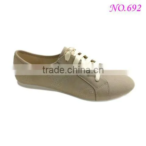 fashionable soft flat shoes for women with good quality