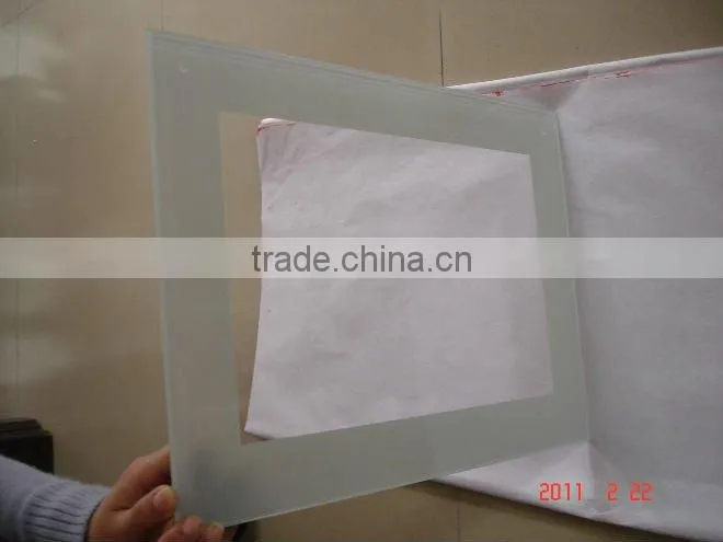 Shatteproof low iron tempered glass