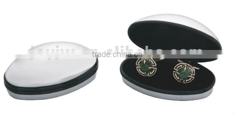 Cufflinks box