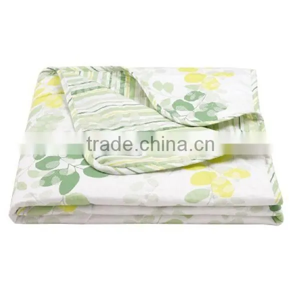 free sample available romantic hotel printed summer quilt sets