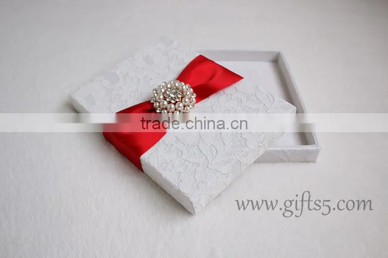 Luxury handmade Wedding Invitation Card box with Rhinestone