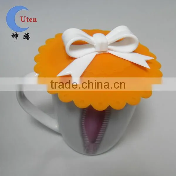 Very Cute Flower Shape Silicone Rubber Bowl Cover