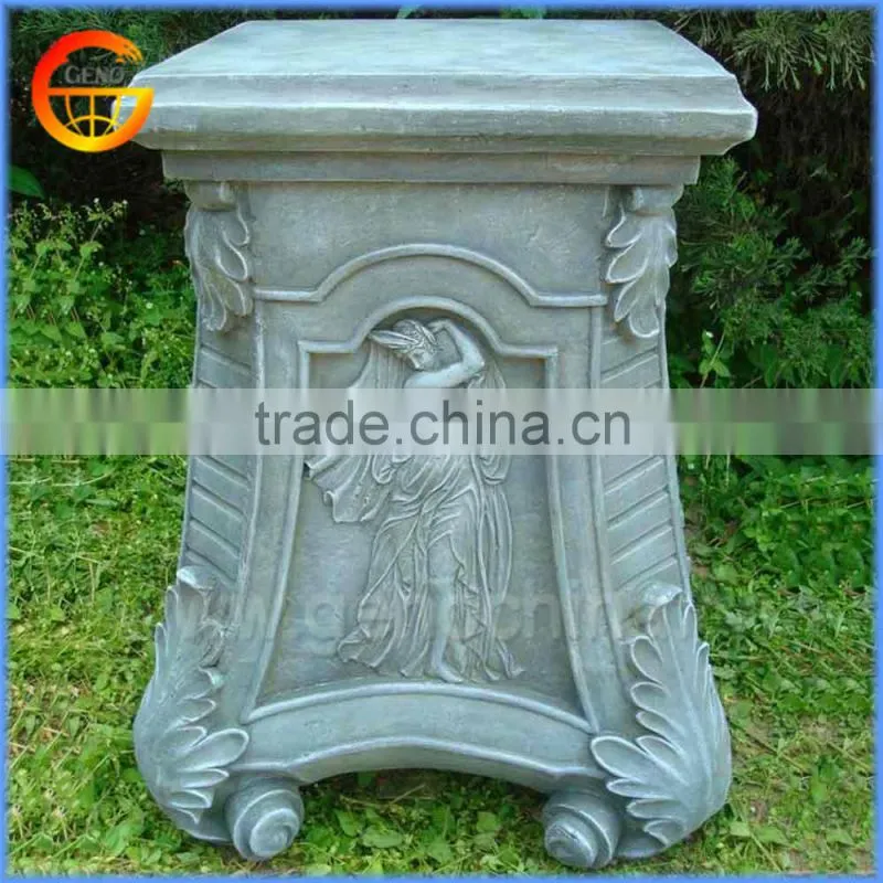 Home and garden fiberstone column christmas decoration