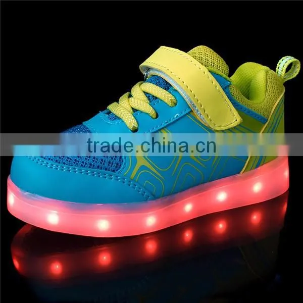 New Fashion 7 Colors Flashing light up Kids shoes with Led