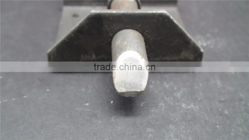 02418 Spring Loaded latches