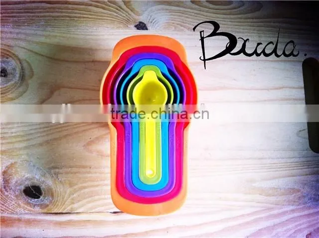 6pcs Wholesale Plastic Measuring cup with different size and colourBD-C7950