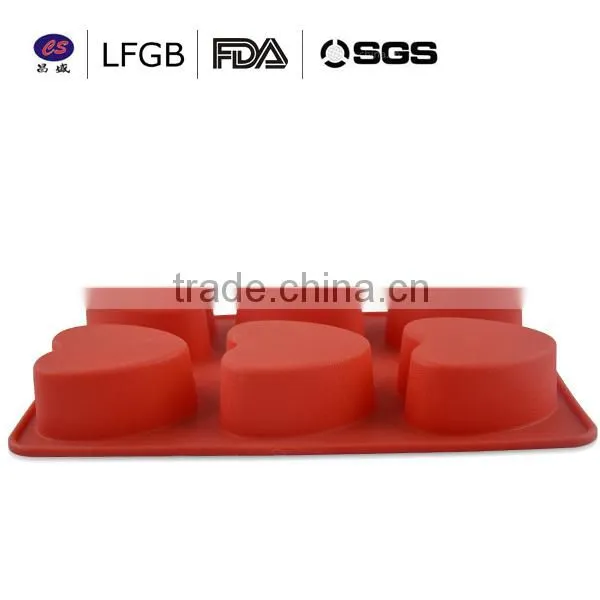 2014 wholesale new design heart shaped silicone cake mould with FDA/FLGB