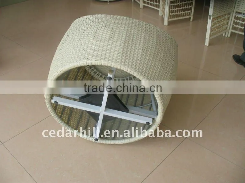 Outdoor furniture egg chair