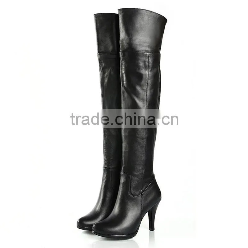 Automatic heel-nailing machine for shoes
