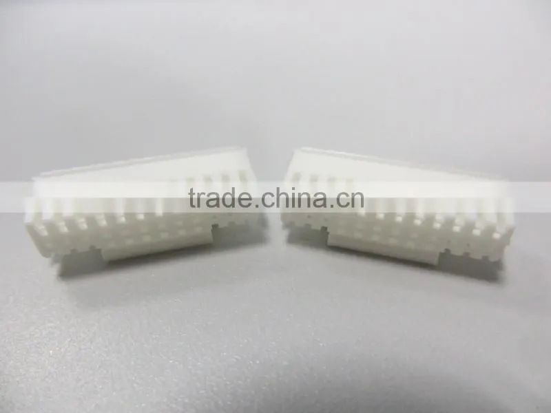 pitch=2.0mm 24P white male terminal