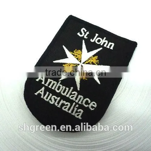 Round high density woven label with serging border for kids garment