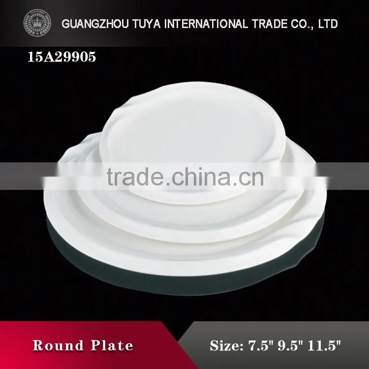 Having a unique style of dinner plates