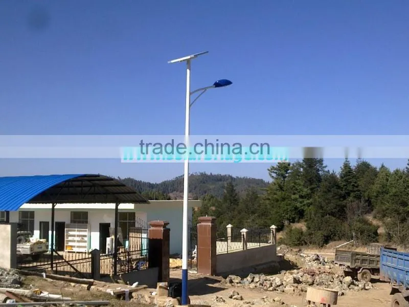 solar street light