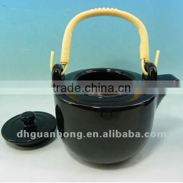 Hot sale Japan ceramic teapot in black color