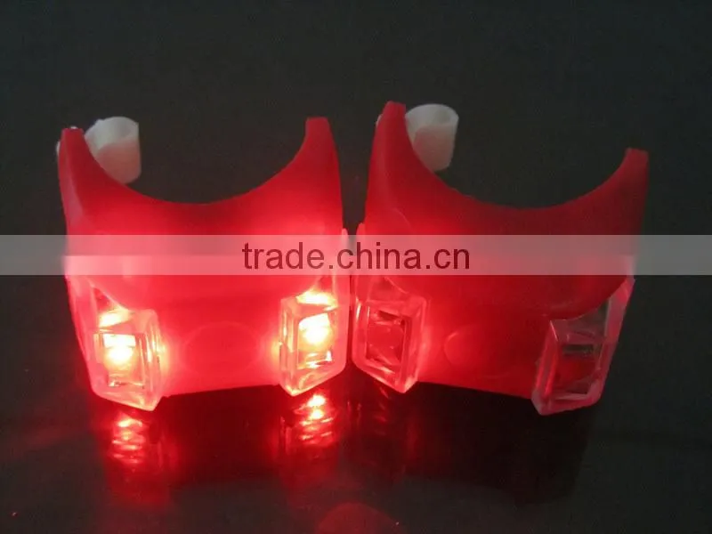 China Wholesale Custom flashlight bicycle light