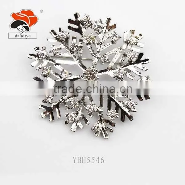 wholesale jewelry korean design brooch snowflake elegant factory jewelry