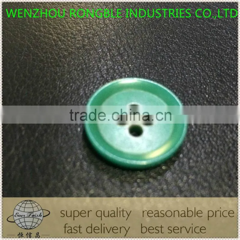 Natural Corozo button for germent