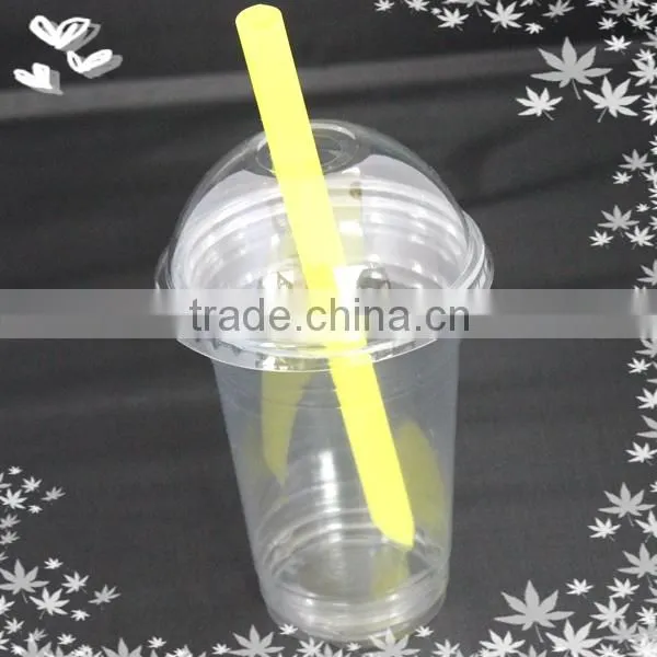 three-piece plastic cup with lid and straw