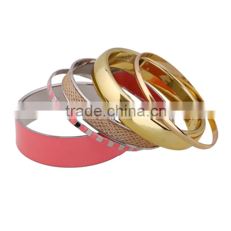 2016 fashion jewelry free sample gold plating bracelets sets