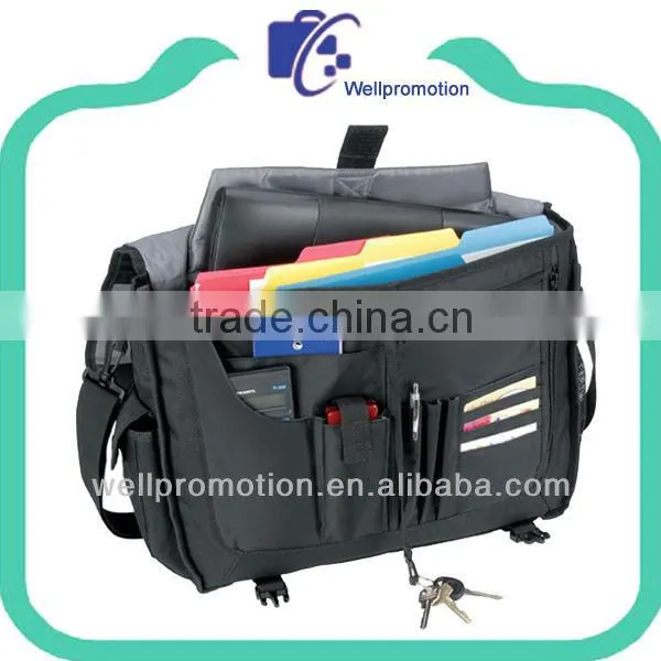 Wellpromotion high quality15.6 inch laptop messenger bags