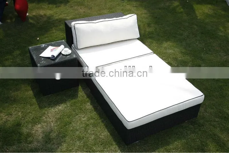 Outdoor Waterproof Garden Rattan Sleeper Sofas Set