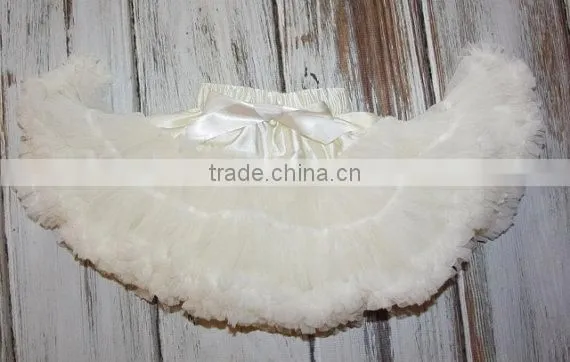 Ivory Pettiskirt- Baby Skirt- Toddler Skirt- Girls Ivory Skirt-Lace Petti- 1st Birthday Outfit- Tutu skirt-Extra Fluffy Skirt