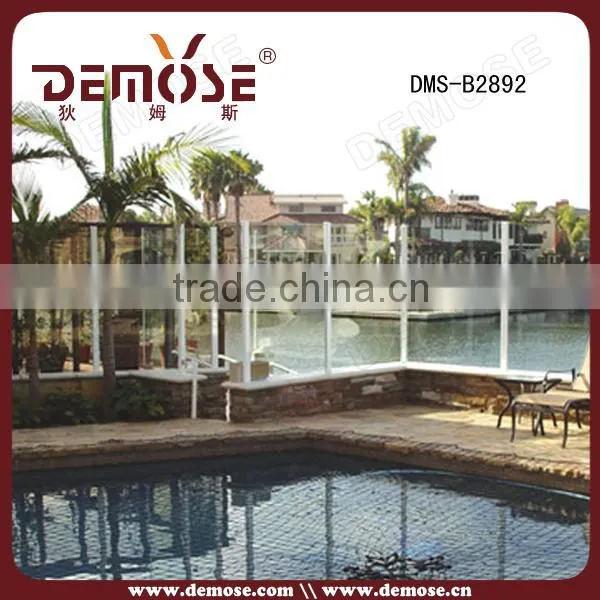 The safety factor of the aluminum fence