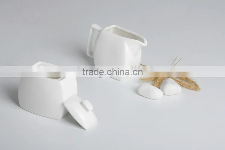 plain fine China ceramic sugar pot