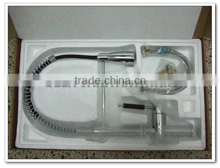 kitchen sink tap(pull-out kitchen tap,single hole kitchen faucet)S-160
