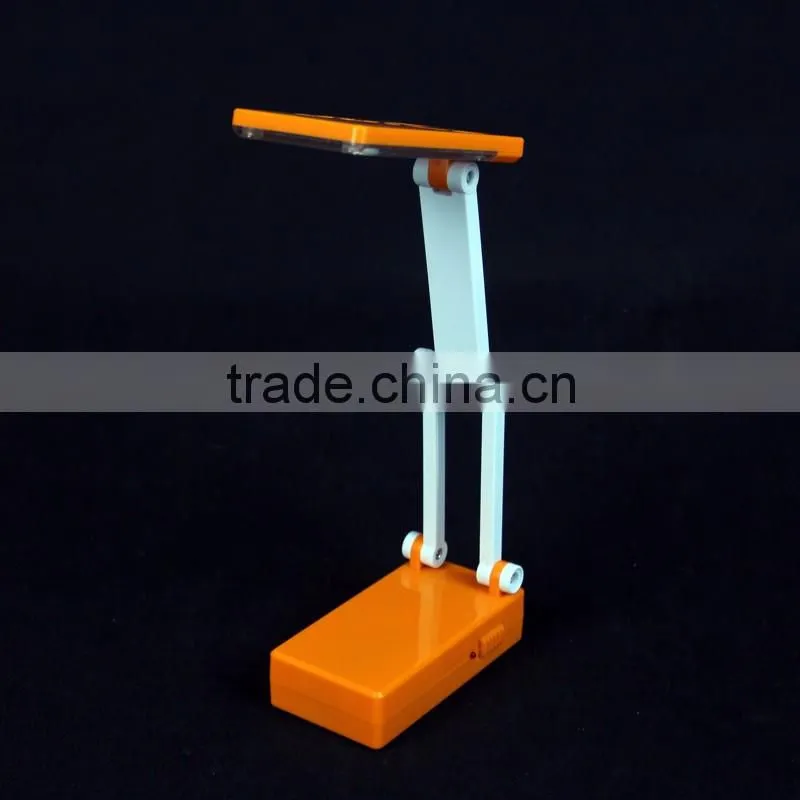 2016 New Design LED Table Desk Lamp Plastic Rechargable Energy Saving
