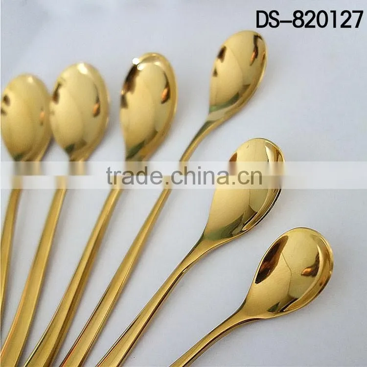 New design gold plated 410 material with cloth wheel light cutlery set