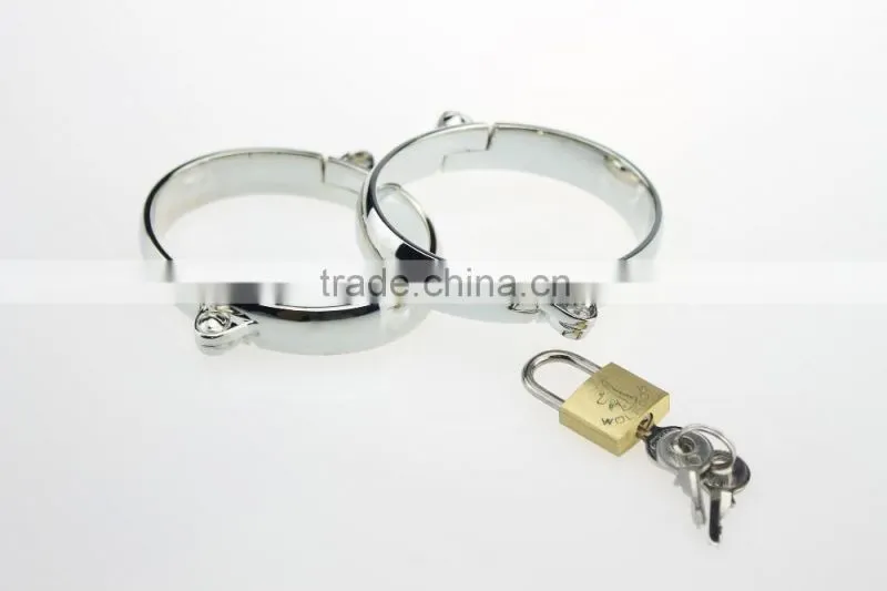Male Toy Sexy Handcuffs Cheap Handcuffs Bondage Sex Toys Couples Flirt Oval Bracelet