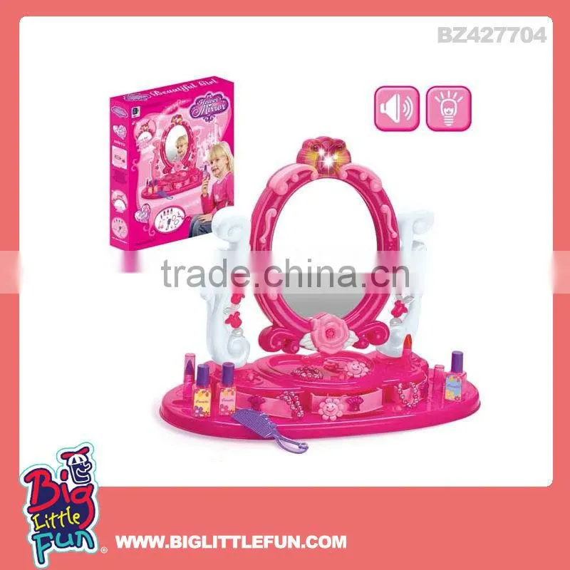 Dressing table toy Plastic toy makeup mirror set