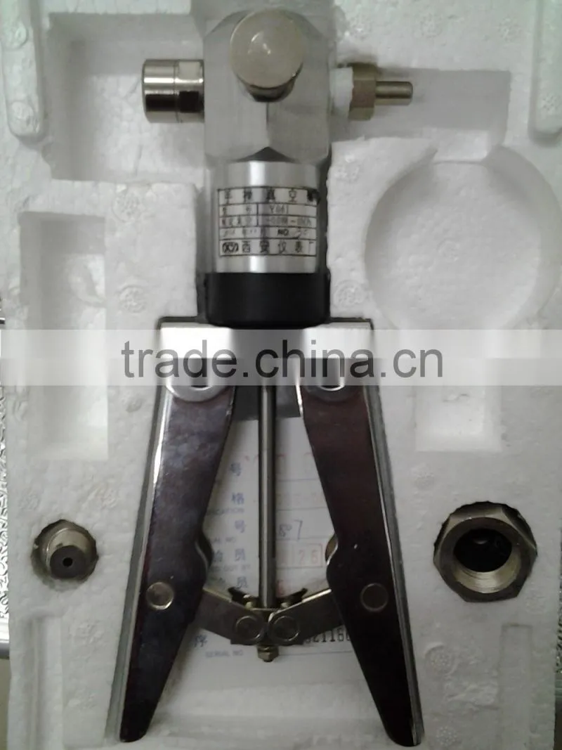 pipe pressure test pump