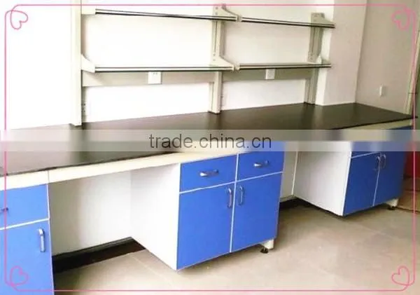 with 20 years experience professional laboratory table