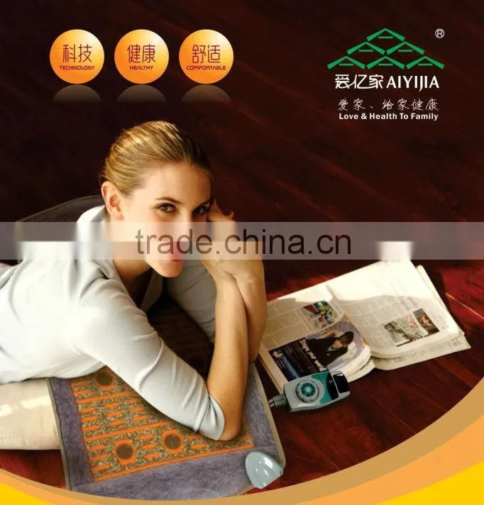 Hot moxibustion far infrared thermal mattress