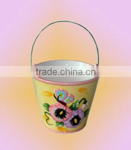 ceramic ice bucket with spring decoration