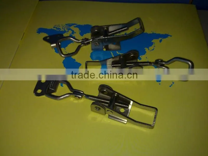 Toggle clips/Wing Seal