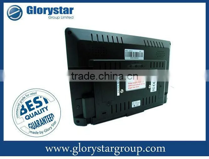 10" LCD media screen with touch screen