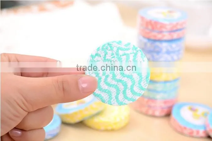 Outdoor Traveling Disposable Compressed Magic Towel/compressed hand towel/Disposable hand wet towel