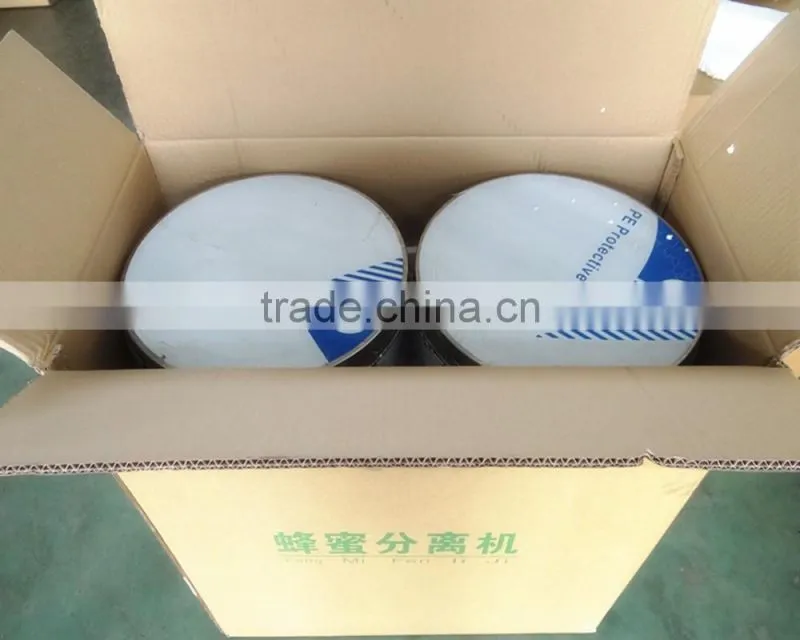 Used honey extractor Quality stainless steel bee tools suits for beekeeper henan supplilers