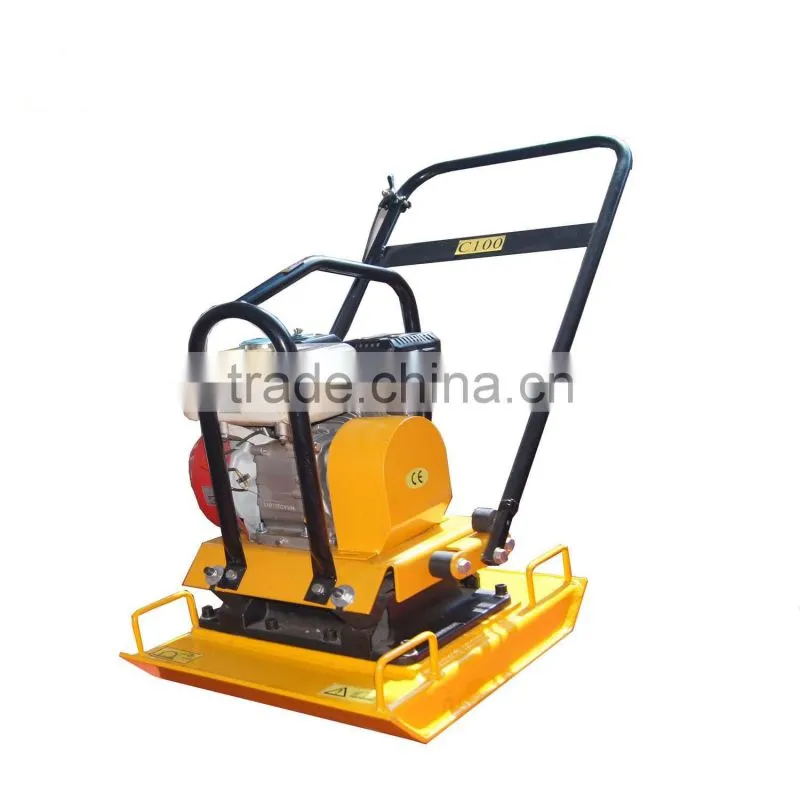 New design! C100R self-cleaning water tank plate compactor cluth