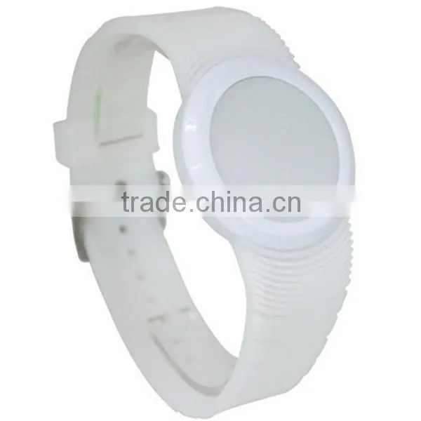 hot sale touch screen digital silicone watch for children