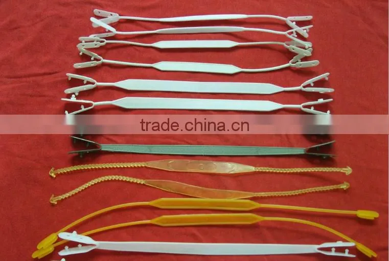 Multi Material Type Handles For Paper Bags