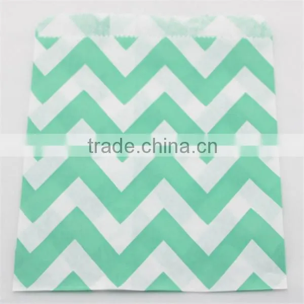 Eco-friendly Purple Chevron Party Favor Bags Candy Bags