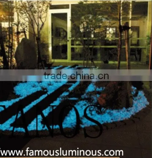 colored glow gravel stone for landscaping