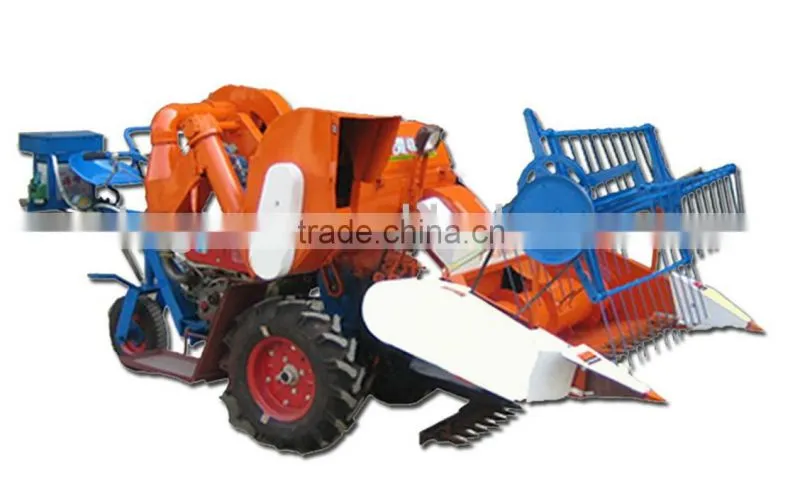 Mini rice combine harvester 4L-0.5F in Indonesia