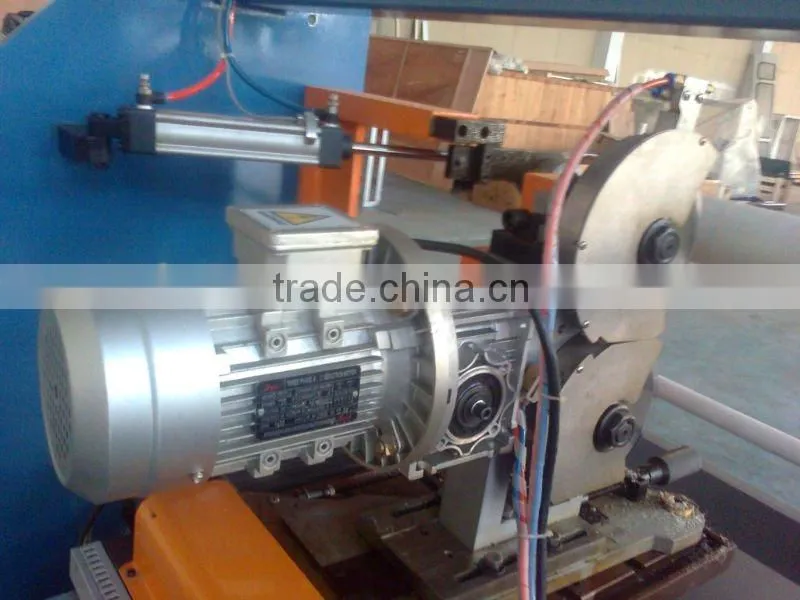 YU-703 Automatic Doubie shafts BOPP slitting machine