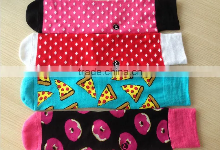 2014 Winter USA Design Fashion Red and White Cotton Knitting Lady Happy Dots Sock
